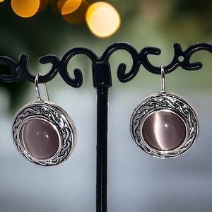 Roman Lavender Mother of Pearl Celtic Snake Silver-Tone Design Earrings Vintage!